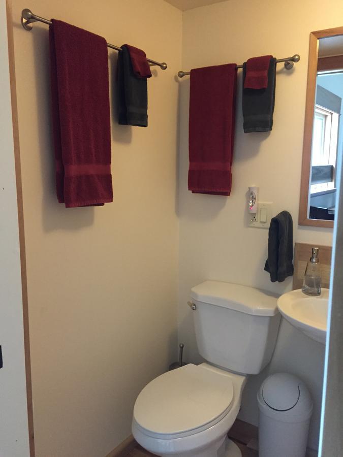 Seward Front Row Bed And Breakfast Экстерьер фото