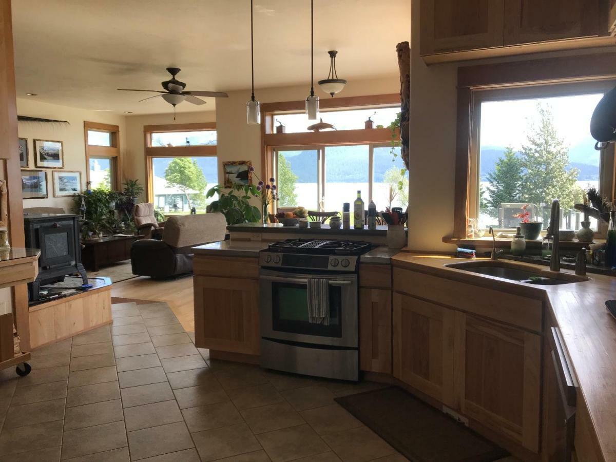 Seward Front Row Bed And Breakfast Экстерьер фото
