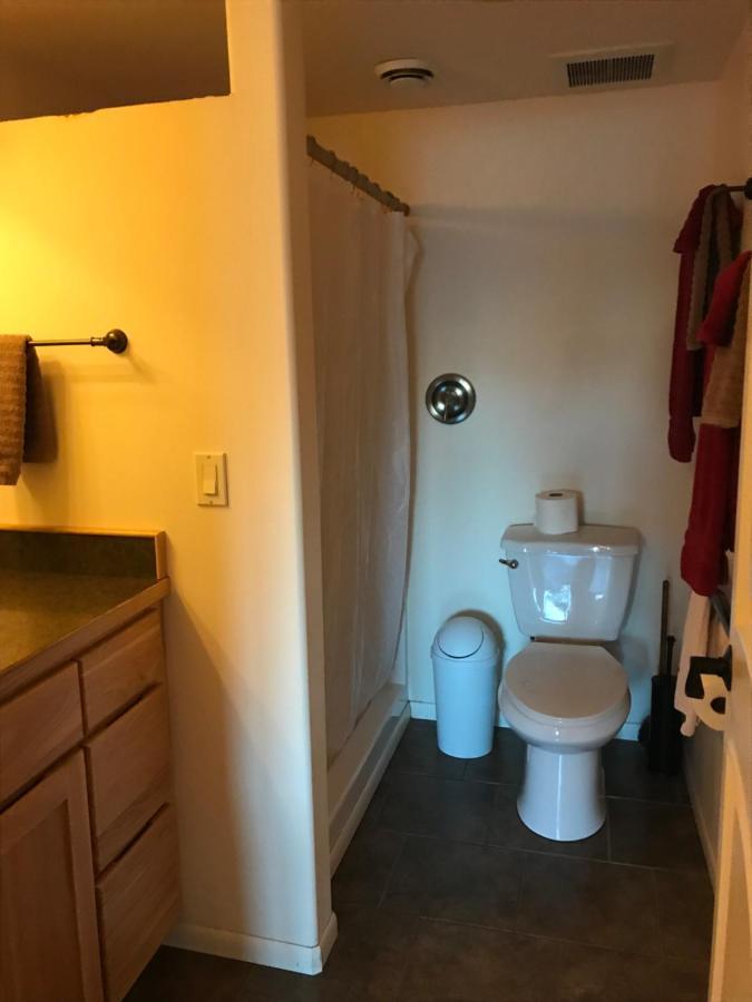 Seward Front Row Bed And Breakfast Экстерьер фото